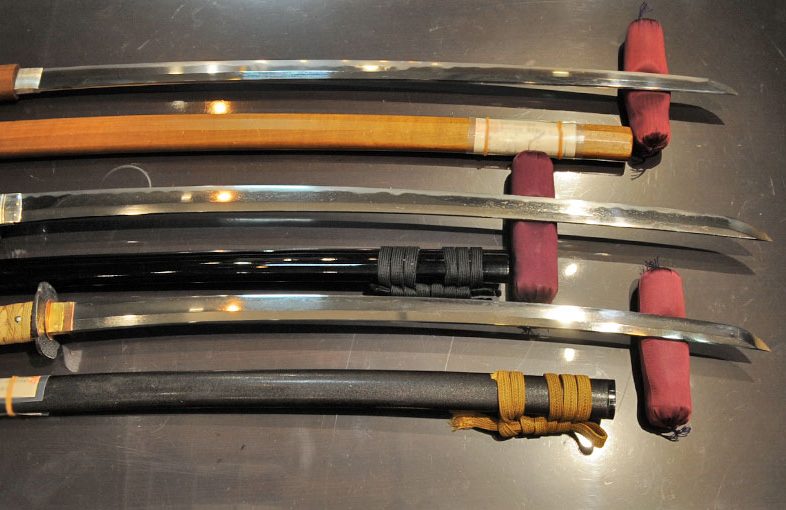 2021年7月1日掲載：山梨県 男性から、刀3振を持込買取