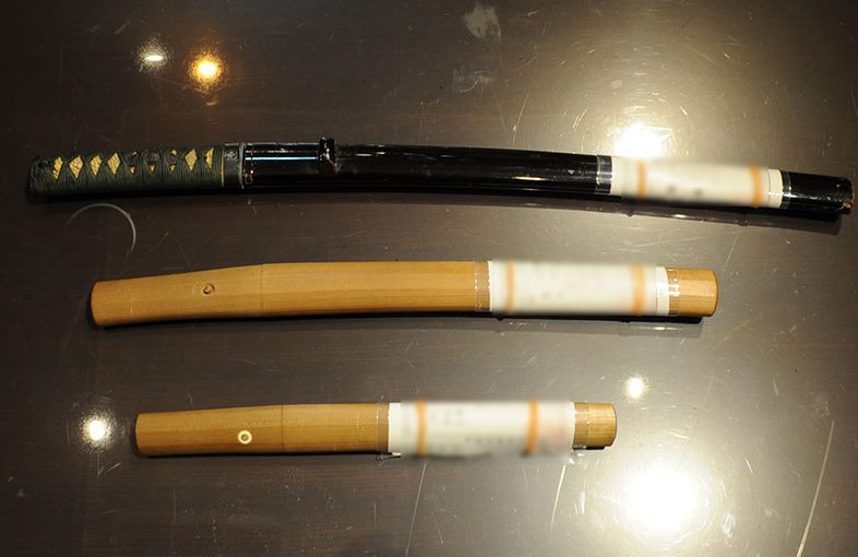 2021年7月5日掲載：東京都女性から、脇差1振、拵入短刀2振を出張買取