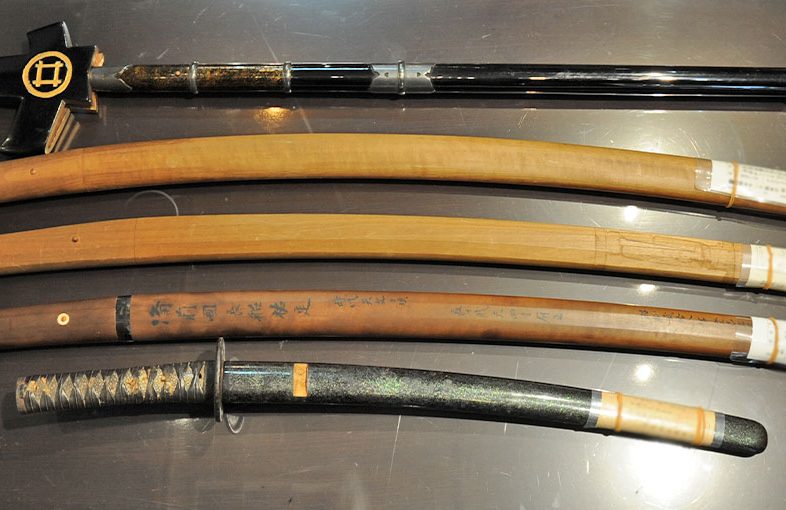 2021年7月22日掲載：東京都男性から、刀3振、脇差2振、槍1振を出張買取