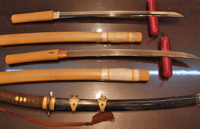 2023年3月4日掲載：北海道 男性から、刀3振 脇差2振を宅配買取