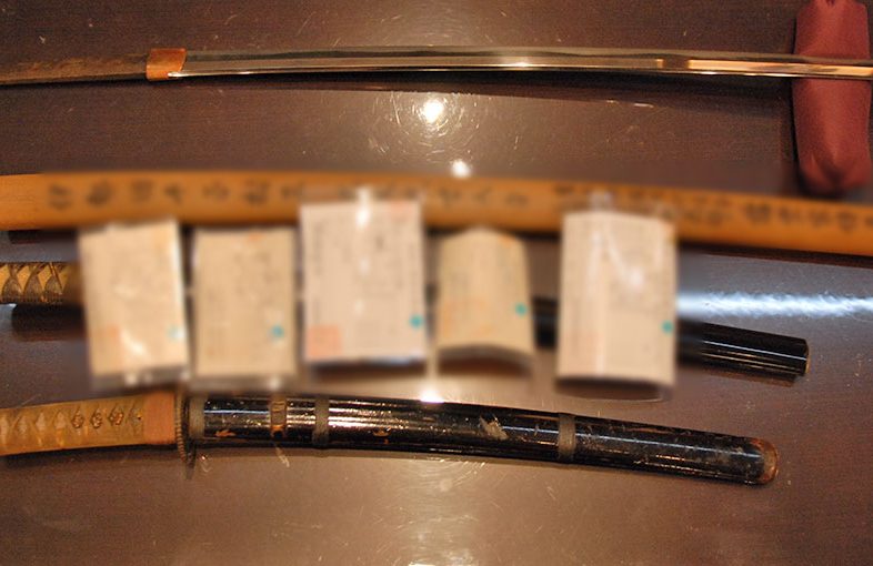 2023年4月18日掲載：栃木県 男性から、刀1振 脇差4振を宅配買取