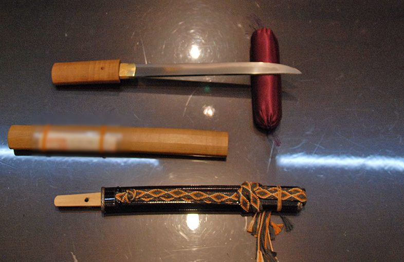 2023年6月23日掲載：茨城県 男性から、刀1振 脇差1振 短刀2振を持込買取