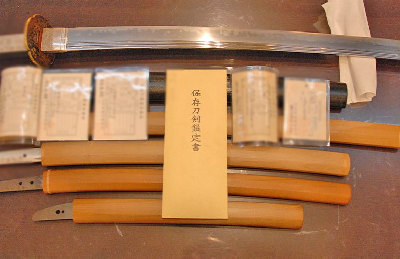 2023年10月28日掲載：東京都 男性から、刀2振 脇差3振を持込買取