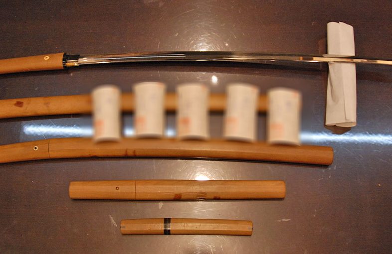 2024年2月17日掲載：埼玉県 男性から、刀1振 脇差1振 短刀2振 槍1振 金具数点を持込買取