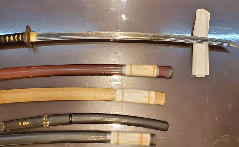 2024年5月10日掲載 埼玉県男性から、刀2振 脇差2振 他金具数点を持込買取