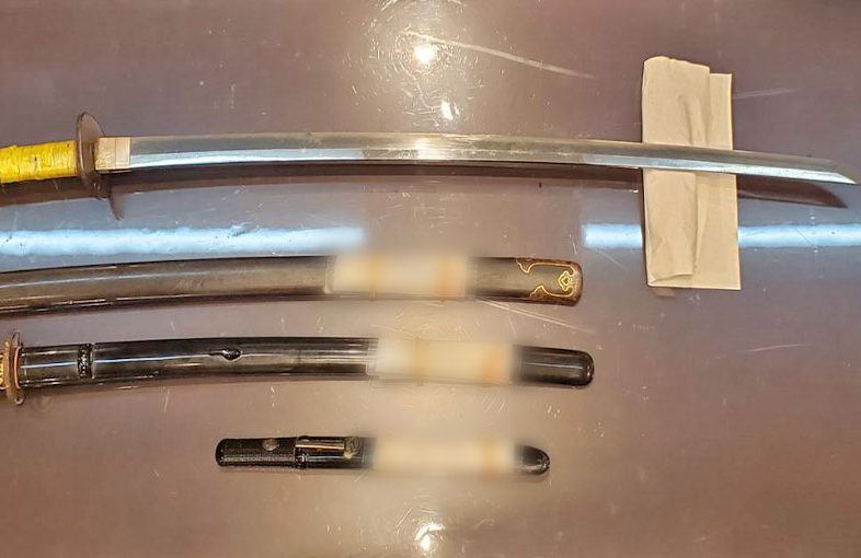 2025年3月3日掲載 静岡県男性から、刀2振・脇差1振・短刀1振・槍1振を持込買取