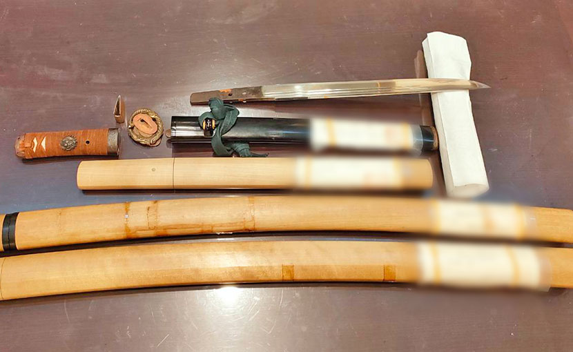 2025年3月10日掲載　静岡県 男性から、刀2振 脇差1振 短刀2振 を持込買取