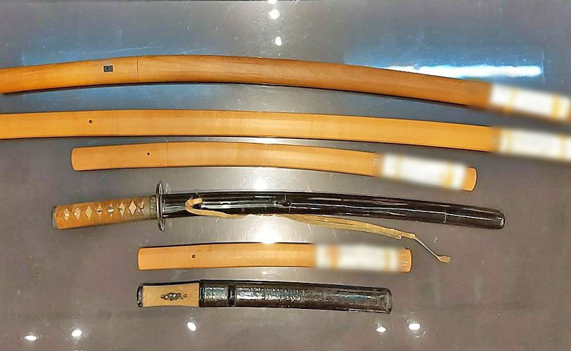 2025年5月27日掲載 静岡県・女性から、刀2振 脇差1振 短刀1振を宅配買取