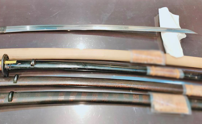 2025年7月12日掲載 福岡県・男性から、刀4振を宅配買取