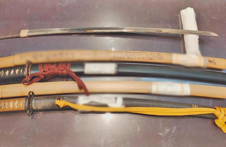 2025年9月3日掲載 和歌山県 男性から、刀2振を宅配買取