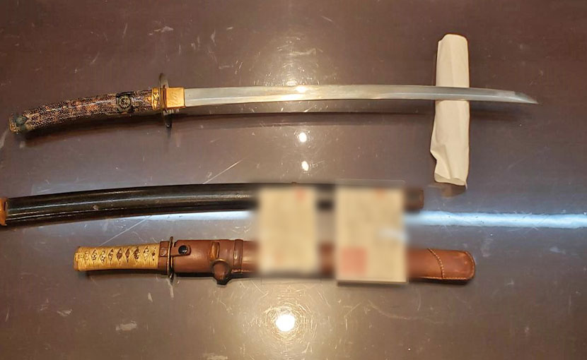 2025年10月20日掲載 福岡県 女性から、脇差1振 短刀1振を宅配買取