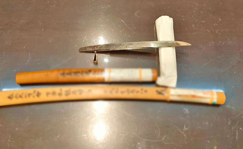 2025年11月14日掲載 神奈川県男性から、刀1振、短刀1振を持込買取