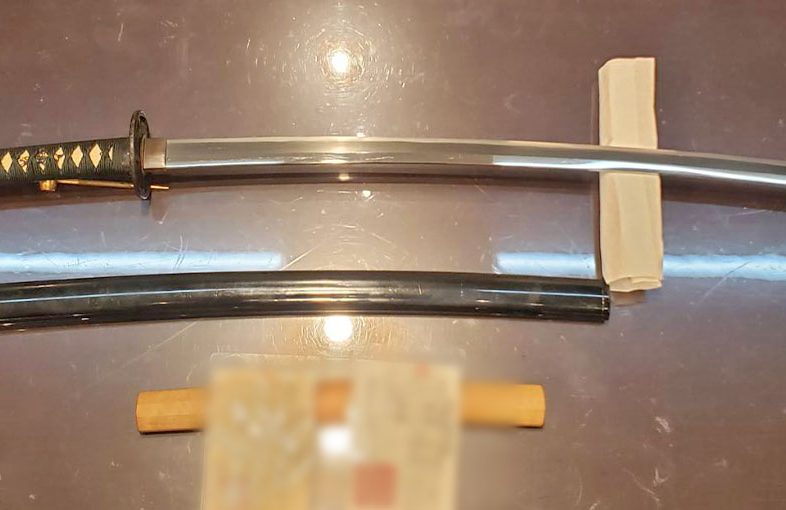 2025年11月15日掲載 福岡県男性から、刀2振 脇差1振 短刀2振を宅配買取