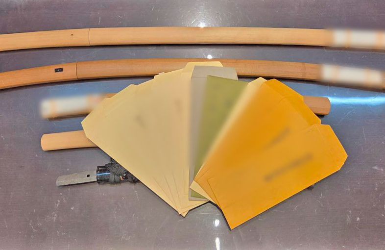 2026年1月25日掲載 北海道 男性から、太刀1振 刀11振 脇差8振 短刀7振 縁頭2点 小柄3点 笄1点 目貫4点 鍔39点 他を宅配買取