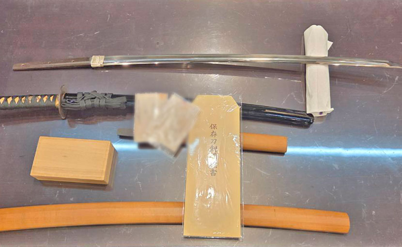 2026年2月10日掲載 熊本県男性から、刀1振 短刀1振 拵1点 刀装具 数点を宅配買取